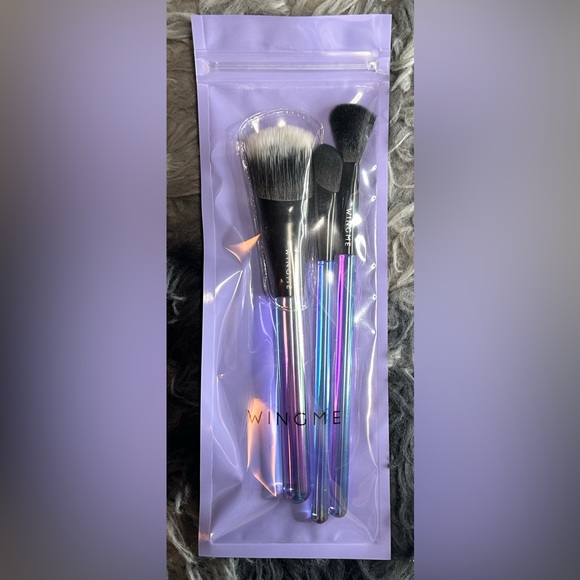 WINGME COSMETICS Halo Series Brush Trio - Picture 2 of 4